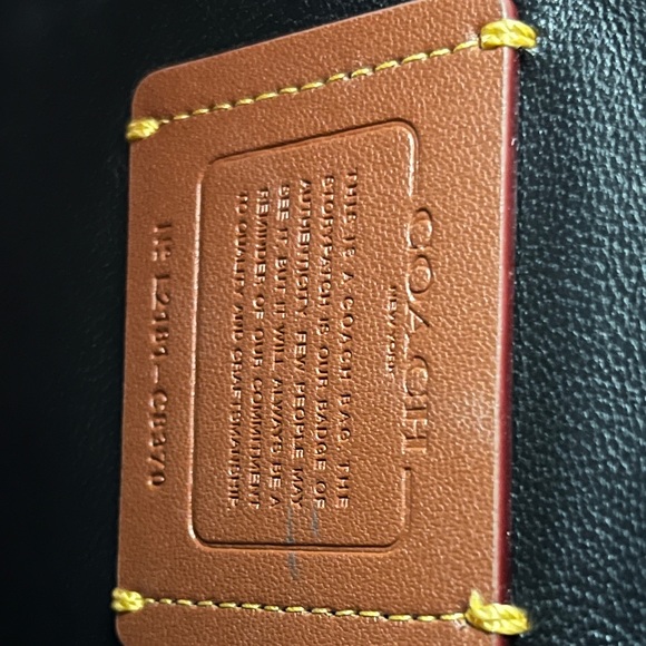 COACH Pillow Studio 25 Shoulder Bag With Quilting Black/ Gold with 2 Straps - Picture 7 of 15